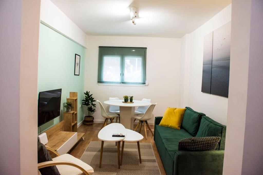 Newly Renovated-City Center Apartment Atény Exteriér fotografie